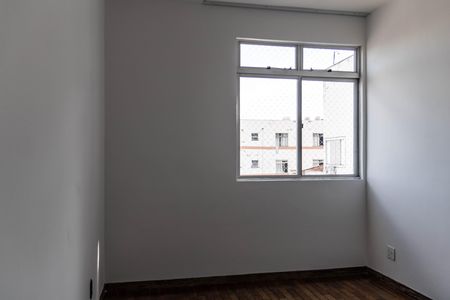 Quarto 1 de apartamento para alugar com 4 quartos, 100m² em Grajaú, Belo Horizonte