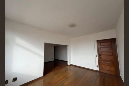 Apartamento para alugar com 100m², 4 quartos e 2 vagas Apartamento para alugar com 100m², 4 quartos e 2 vagasSala