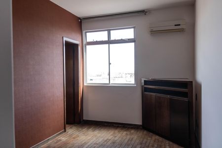 Apartamento para alugar com 100m², 4 quartos e 2 vagas Apartamento para alugar com 100m², 4 quartos e 2 vagasSuíte