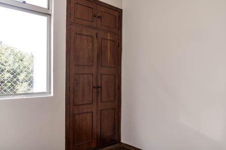 Apartamento para alugar com 100m², 4 quartos e 2 vagas Apartamento para alugar com 100m², 4 quartos e 2 vagasQuarto 2
