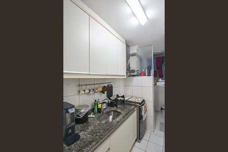 Apartamento para alugar com 63m², 2 quartos e 2 vagas Apartamento para alugar com 63m², 2 quartos e 2 vagasCozinha