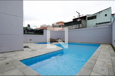 Apartamento para alugar com 63m², 2 quartos e 2 vagas Apartamento para alugar com 63m², 2 quartos e 2 vagasÁrea comum - Piscina