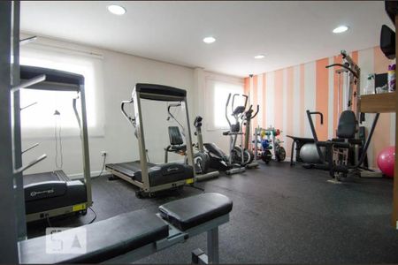 Apartamento para alugar com 63m², 2 quartos e 2 vagas Apartamento para alugar com 63m², 2 quartos e 2 vagasÁrea comum - Academia