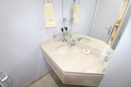 Apartamento para alugar com 179m², 4 quartos e 4 vagasLavabo
