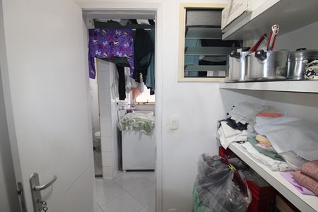 Apartamento para alugar com 179m², 4 quartos e 4 vagasÁrea de Serviço