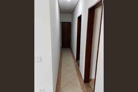 Casa para alugar com 120m², 3 quartos e 1 vaga Casa para alugar com 120m², 3 quartos e 1 vagaCorredor