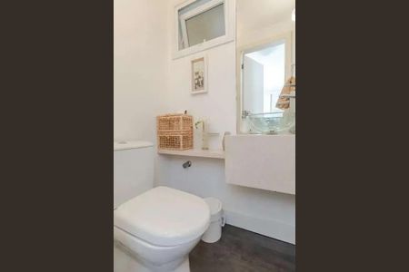 Apartamento à venda com 301m², 2 quartos e 1 vaga Apartamento à venda com 301m², 2 quartos e 1 vagaBanheiro 2