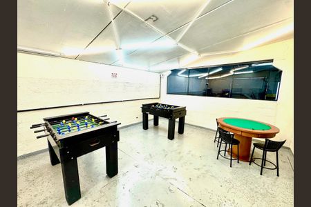 Apartamento para alugar com 38m², 2 quartos e 1 vaga Apartamento para alugar com 38m², 2 quartos e 1 vagaSalão de jogos