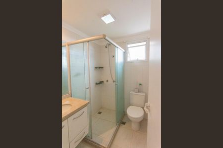 Apartamento para alugar com 75m², 3 quartos e 1 vaga Apartamento para alugar com 75m², 3 quartos e 1 vagaBanheiro da Suíte
