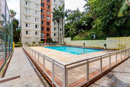 Apartamento à venda com 70m², 3 quartos e 1 vaga Apartamento à venda com 70m², 3 quartos e 1 vagaÁrea comum - Piscina