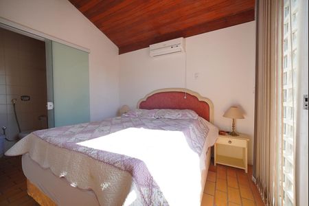 Casa para alugar com 209m², 4 quartos e 2 vagasBanheiro da Suíte 1