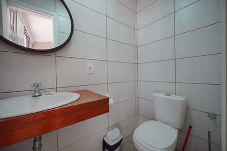 Casa para alugar com 209m², 4 quartos e 2 vagasLavabo