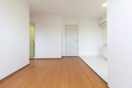 Apartamento para alugar com 42m², 2 quartos e 1 vaga Apartamento para alugar com 42m², 2 quartos e 1 vagaSala e Cozinha
