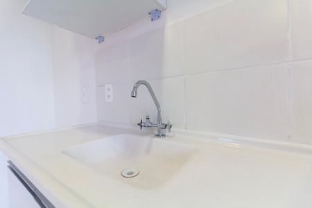 Sala e Cozinha de apartamento para alugar com 2 quartos, 42m² em Vila Esperança, São Paulo