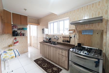 Casa à venda com 100m², 2 quartos e 2 vagas Casa à venda com 100m², 2 quartos e 2 vagasCozinha