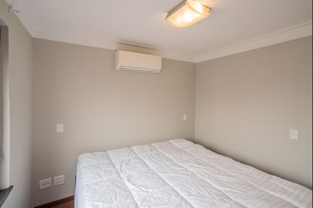 Apartamento à venda com 148m², 2 quartos e 2 vagas Apartamento à venda com 148m², 2 quartos e 2 vagasSuíte
