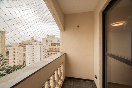 Apartamento à venda com 148m², 2 quartos e 2 vagas Apartamento à venda com 148m², 2 quartos e 2 vagasVaranda