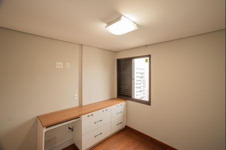 Apartamento à venda com 148m², 2 quartos e 2 vagas Apartamento à venda com 148m², 2 quartos e 2 vagasQuarto