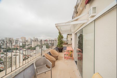 Apartamento à venda com 148m², 2 quartos e 2 vagas Apartamento à venda com 148m², 2 quartos e 2 vagasTerraço