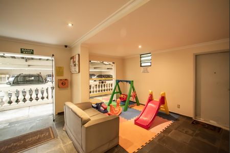Apartamento à venda com 148m², 2 quartos e 2 vagas Apartamento à venda com 148m², 2 quartos e 2 vagasÁrea comum - Salão de jogos/Brinquedoteca