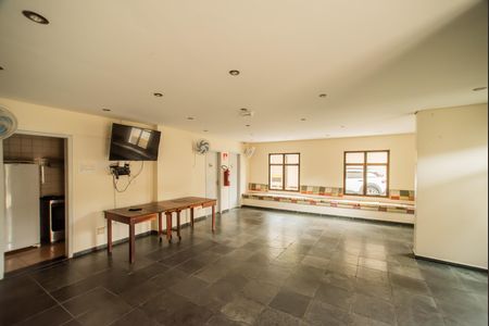 Apartamento à venda com 148m², 2 quartos e 2 vagas Apartamento à venda com 148m², 2 quartos e 2 vagasÁrea comum - Salão de festas