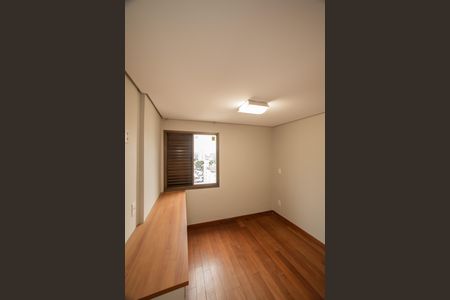 Apartamento à venda com 148m², 2 quartos e 2 vagas Apartamento à venda com 148m², 2 quartos e 2 vagasQuarto