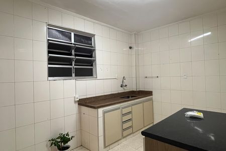 Apartamento para alugar com 65m², 2 quartos e 1 vagaCozinha e Área de Serviço