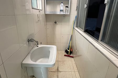 Apartamento para alugar com 65m², 2 quartos e 1 vagaCozinha e Área de Serviço