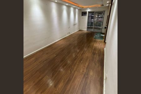 Apartamento para alugar com 3 quartos, 80m² em Alvarez, Nova Iguaçu