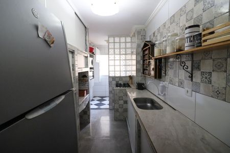 Apartamento à venda com 62m², 2 quartos e 1 vagaCozinha e Área de Serviço