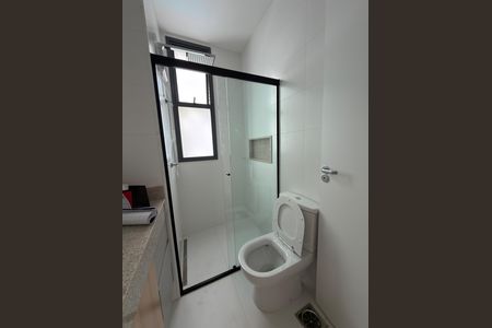 Apartamento para alugar com 62m², 1 quarto e 2 vagas Apartamento para alugar com 62m², 1 quarto e 2 vagasBanheiro