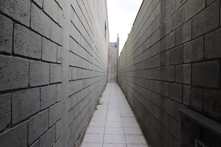 Casa para alugar com 49m², 2 quartos e sem vagaCorredor de Entrada
