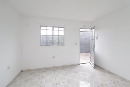 Sala/Cozinha de casa para alugar com 2 quartos, 49m² em Jardim das Camelias, São Paulo