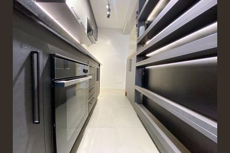 Apartamento à venda com 75m², 2 quartos e 2 vagas Apartamento à venda com 75m², 2 quartos e 2 vagasCozinha