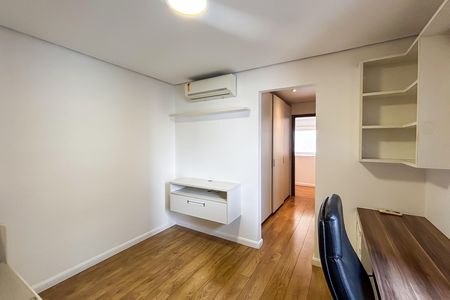 Apartamento à venda com 3 quartos, 157m² em Cerqueira César, São Paulo