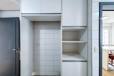 Apartamento à venda com 157m², 3 quartos e 4 vagas