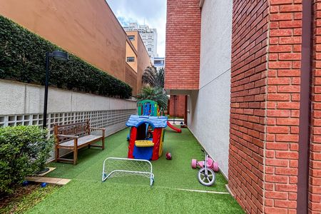 Apartamento à venda com 157m², 3 quartos e 4 vagas