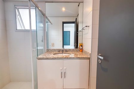 Apartamento à venda com 157m², 3 quartos e 4 vagas