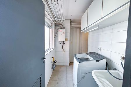 Apartamento à venda com 3 quartos, 157m² em Cerqueira César, São Paulo
