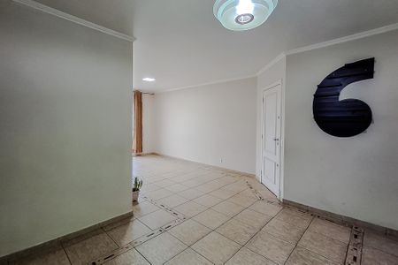 Apartamento para alugar com 101m², 3 quartos e 1 vaga Apartamento para alugar com 101m², 3 quartos e 1 vagaSala