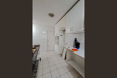 Apartamento para alugar com 101m², 3 quartos e 1 vaga Apartamento para alugar com 101m², 3 quartos e 1 vagaCozinha