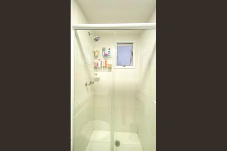 Apartamento à venda com 60m², 2 quartos e 1 vaga Apartamento à venda com 60m², 2 quartos e 1 vagaBanheiro da Suíte
