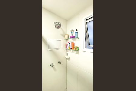 Apartamento à venda com 60m², 2 quartos e 1 vaga Apartamento à venda com 60m², 2 quartos e 1 vagaBanheiro da Suíte