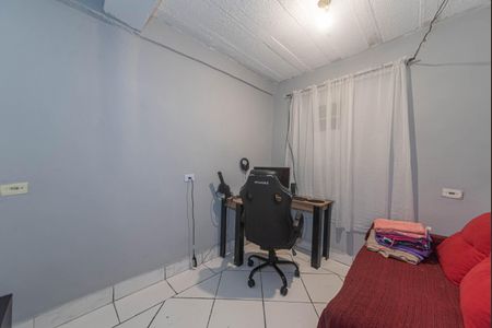 Casa à venda com 250m², 4 quartos e sem vaga Casa à venda com 250m², 4 quartos e sem vagaEscritorio