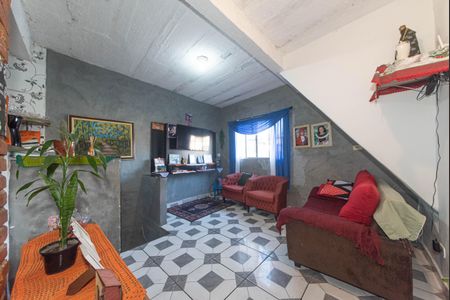 Sala de casa à venda com 4 quartos, 250m² em Parque Santo Antônio, São Paulo