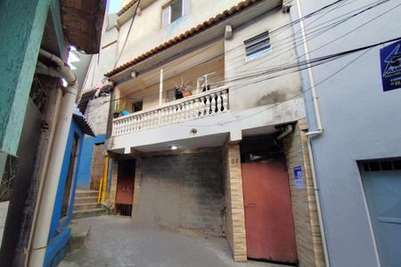 Casa à venda com 250m², 4 quartos e sem vaga
