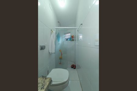 Casa à venda com 250m², 4 quartos e sem vaga Casa à venda com 250m², 4 quartos e sem vagaCasa 2 - Banheiro Social