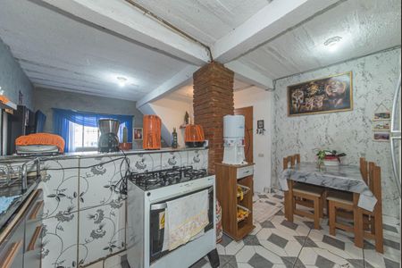 Casa à venda com 250m², 4 quartos e sem vaga Casa à venda com 250m², 4 quartos e sem vagaCozinha