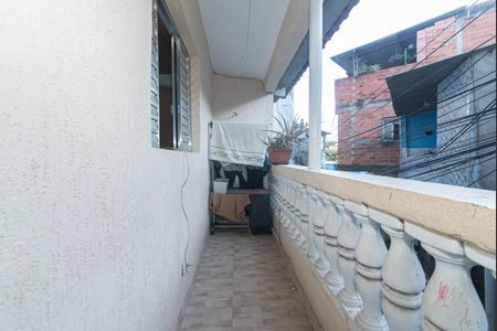 Casa à venda com 250m², 4 quartos e sem vaga Casa à venda com 250m², 4 quartos e sem vagaCasa 2 - Sacada