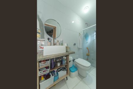 Casa à venda com 250m², 4 quartos e sem vaga Casa à venda com 250m², 4 quartos e sem vagaCasa 2 - Banheiro Social